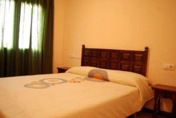 Ca La Conxita Hostal & Restaurante Ξενοδοχείο La Vajol Δωμάτιο φωτογραφία