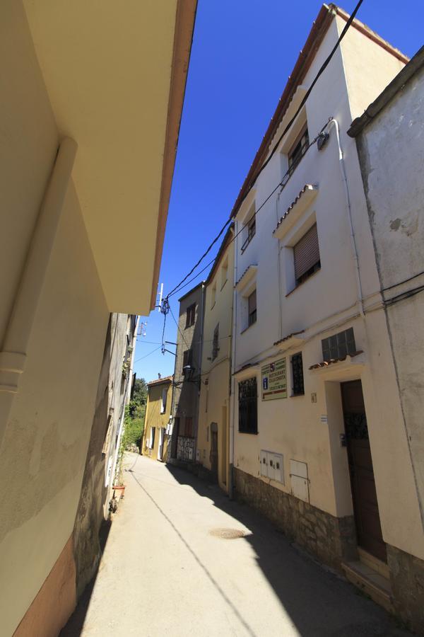 Ca La Conxita Hostal & Restaurante Ξενοδοχείο La Vajol Εξωτερικό φωτογραφία