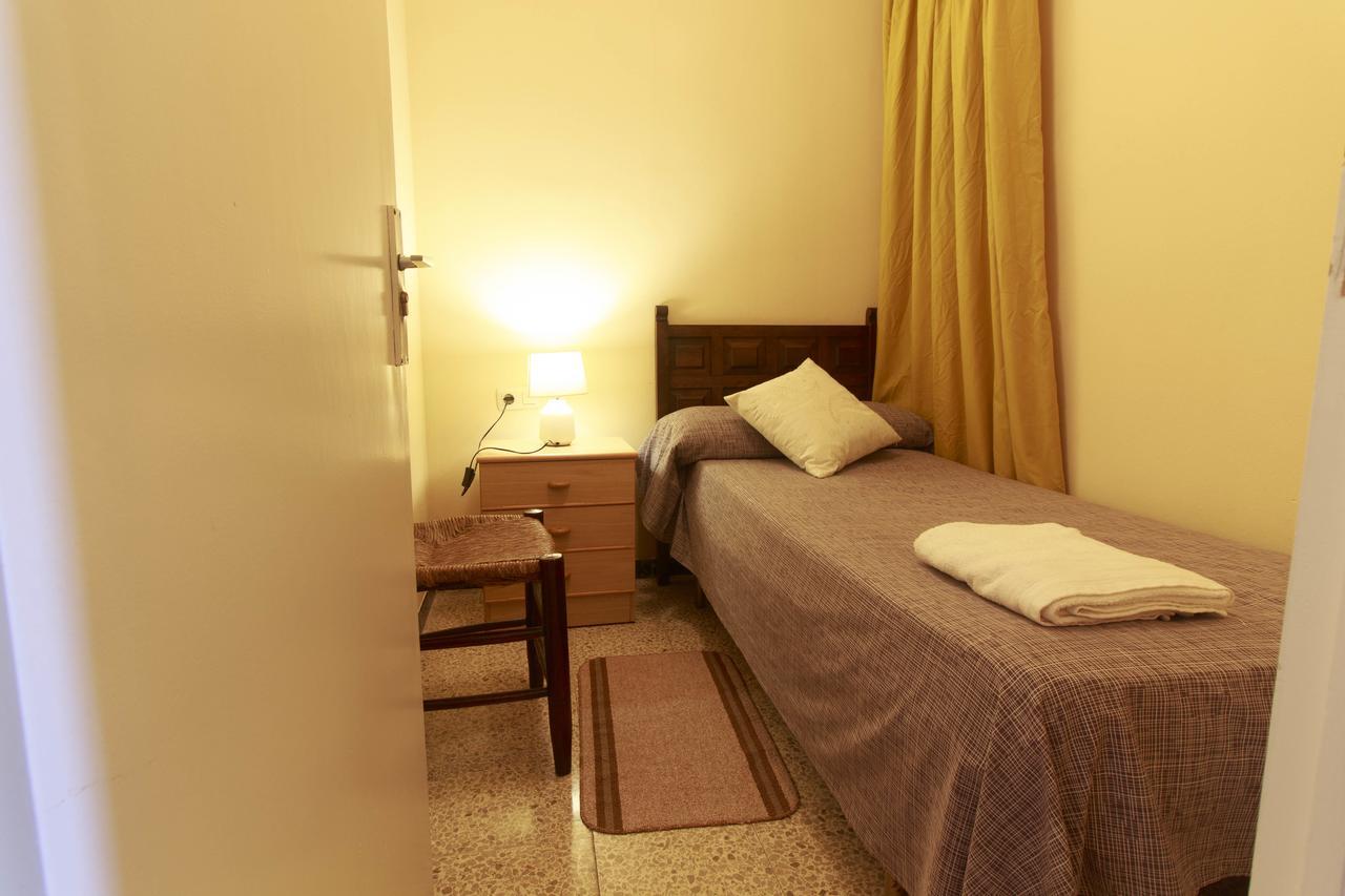 Ca La Conxita Hostal & Restaurante Ξενοδοχείο La Vajol Εξωτερικό φωτογραφία